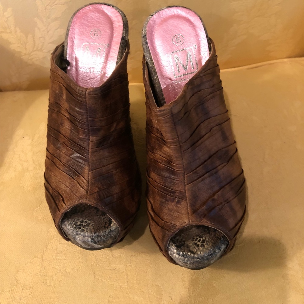 New in box - High heel wedge peep toe shoes.